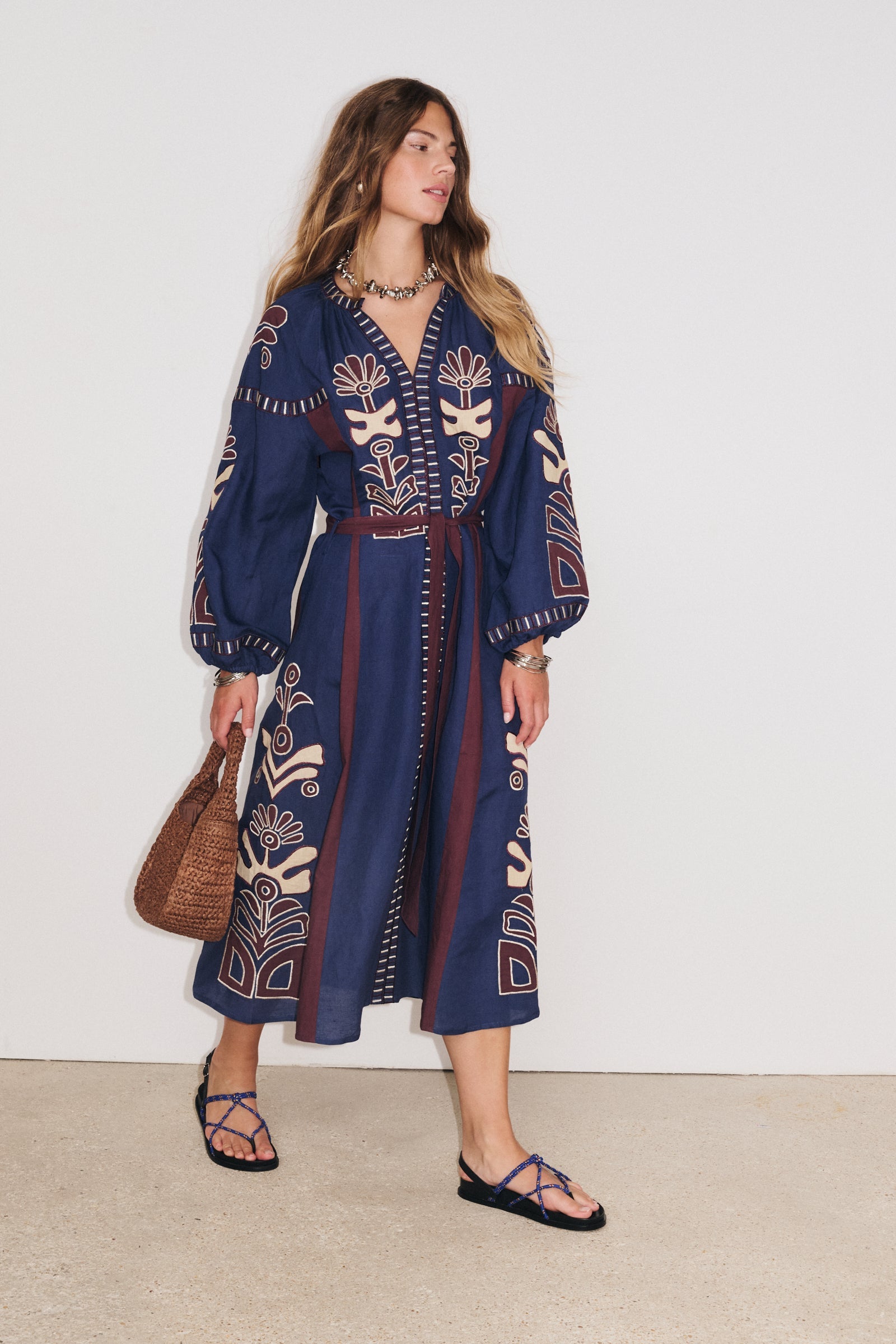 ROBE ANOUCK